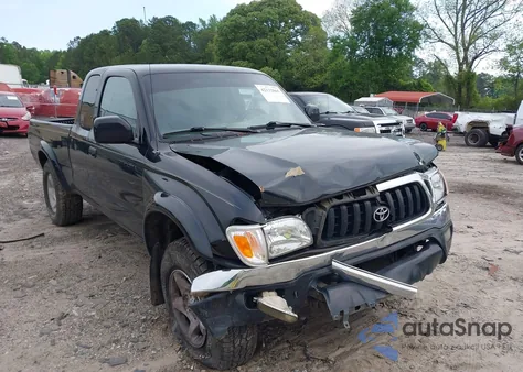 2002 Toyota Tacoma Prerunner z USA, uszkodzony, nr VIN 5TESM92N62Z097492